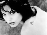 angelinajolie-360.jpg